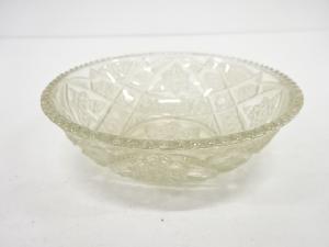 プレスガラス　鉢